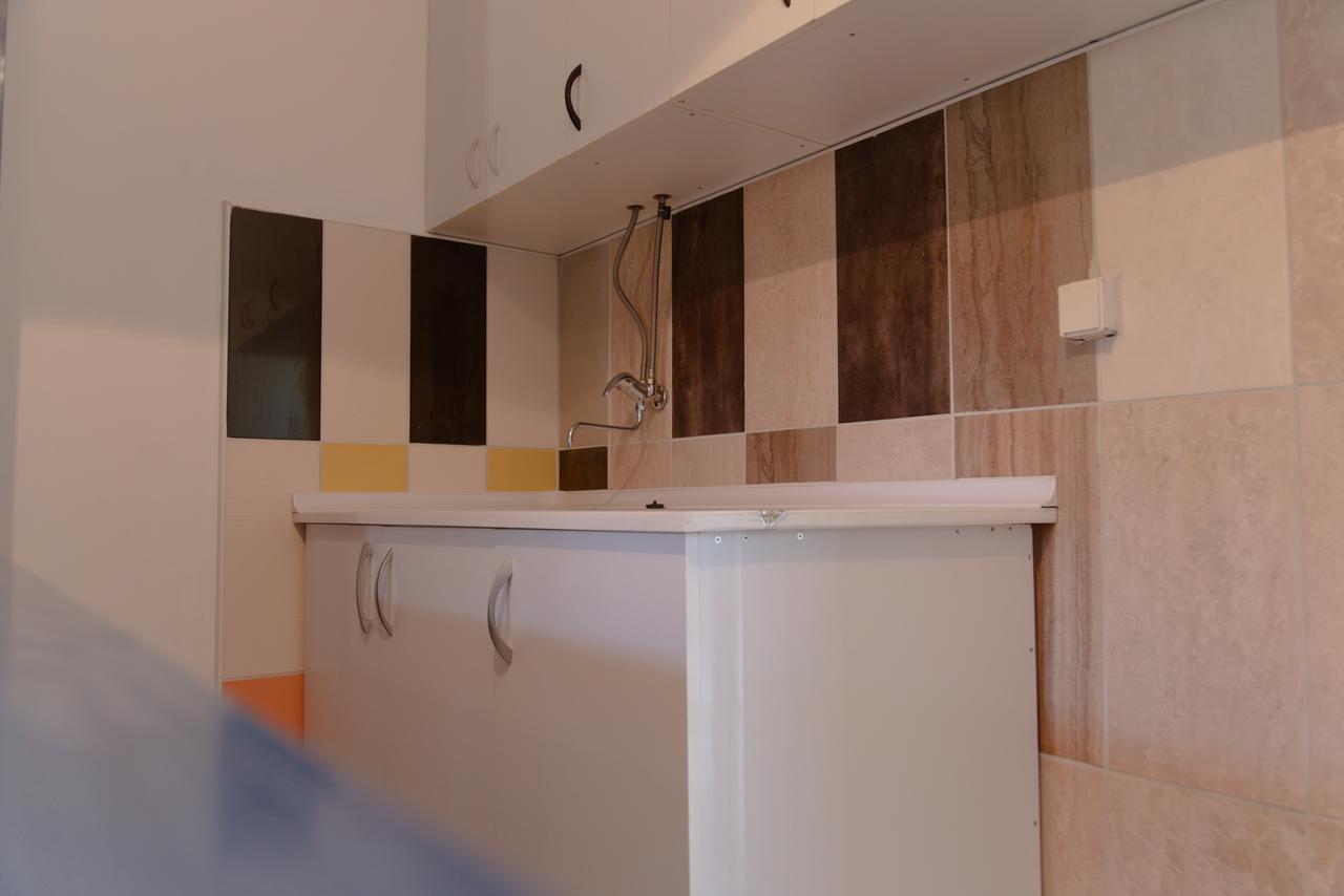 Hostel Belgrade Shungit Dragana Jeftica Br 10 Extérieur photo